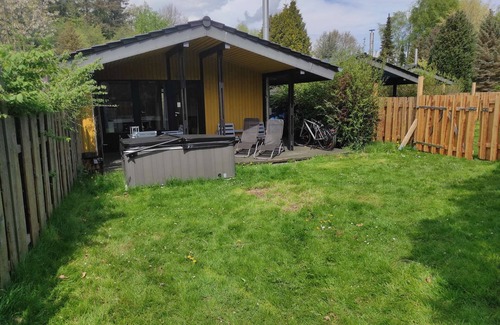 Kellenhusen House | Cozy chalet with infrared cabin for 3 people DIRECTLY on the forest & only 750m to the beach