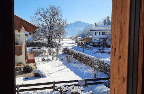 Grosswell Ski Chalet | Cozy chalet with mountain views in a quiet location
