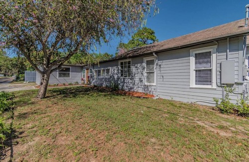 New Port Richey Apartment | Cozy & Charming Studio Close to Downtown-POLK #2