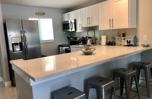 Marathon Condo | Cozy & Charming Waterfront Condo