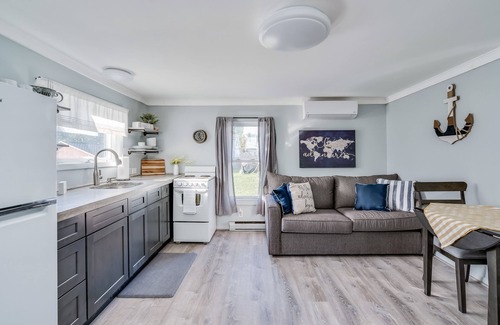 Clayton Apartment | Cozy Clayton Village Apartment