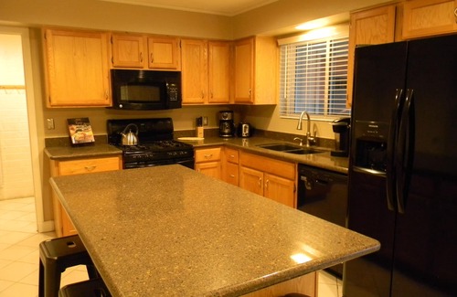 North Mountain House | Cozy, Clean, Beautiful 5 Star reviews home. A Quiet Gem!