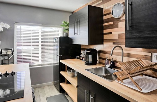 Barths Apartment | Cozy & Clean in Wheat Ridge
