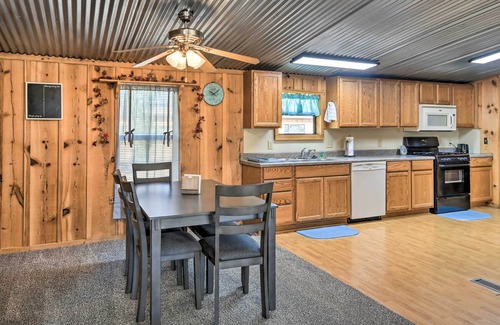 Ranchvale House | Cozy Clovis Getaway w/ Patio: 6 Mi to Town!