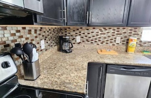 Northwest Orlando House | Cozy College Park Duplex @Lake Fairview. Sleeps7