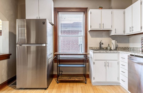St. Louis Apartment | Cozy Comfort: 1BR Apartment in South City