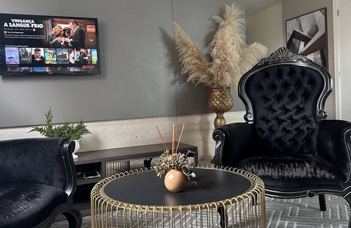 Castelo Branco Apartment | Cozy comfort, just two blocks from the beach, next to supermarket/restaurants.