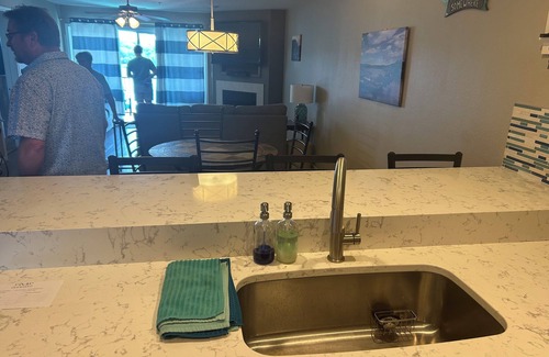 Camdenton Condo | Cozy, comfortable 2-bedroom condo with panoramic views and perfect location.
