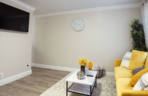 Downtown Baltimore House | Cozy & Comfortable Baltimore Home