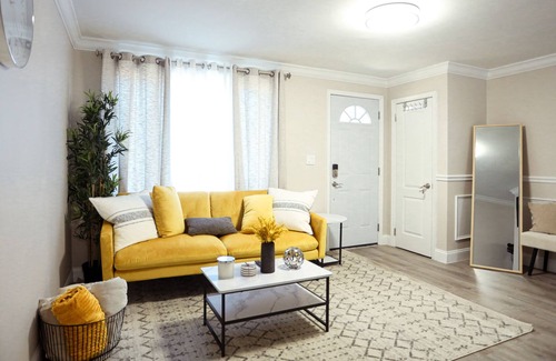 Downtown Baltimore House | Cozy & Comfortable Baltimore Home