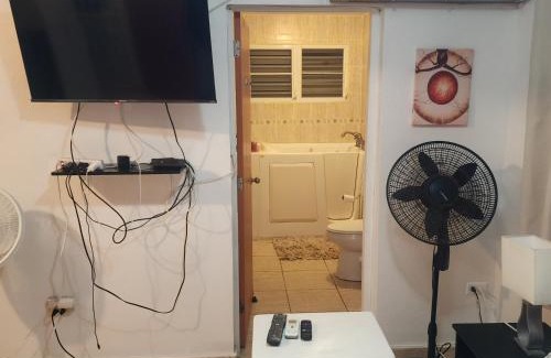 Jayuya Apartment | Cozy & comfortable crib