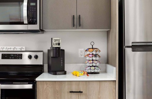 Pharr Apartment | Cozy Comforts: Modern with a Warm Embrace