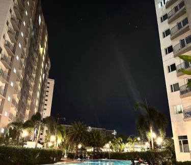 Las Pinas Apartment | Cozy Condo at South Residences