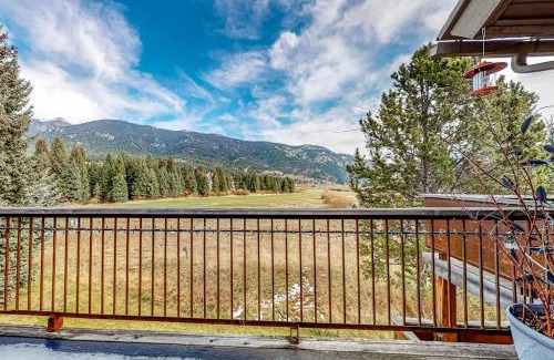Big Sky Meadow Village Apartment | Cozy Condo Scenic Balcony Adjacent Golf Course
