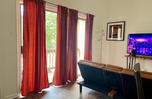 Lake Charles Apartment | Cozy Condo