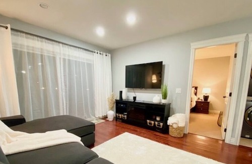 Sicamous Condo | Cozy condo with mountain views