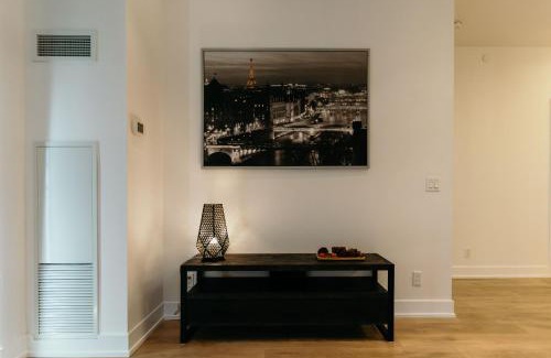 Richmond Hill Apartment | Cozy & Contemporary Suite - Easy Access to Everything