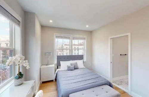 Park View House | Cozy corner house in DC - Unit 2