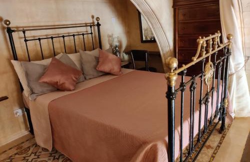 Valletta House | Cozy Corner House in Valletta - Authentic!