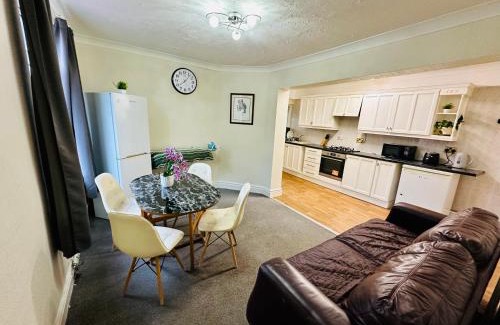 Stoke-on-Trent Apartment | Cozy Corner Stoke