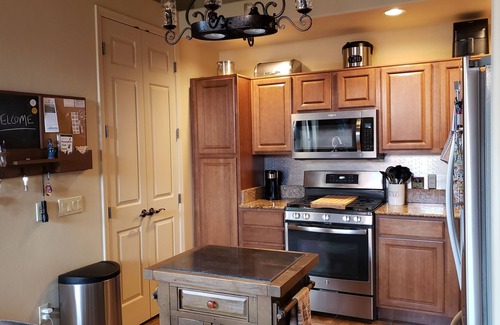 Tumacacori House | Cozy Corner Townhome, walking distance to everything Tubac! Pet Friendly!