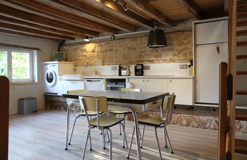 Saint-Leger-les-Paray House | Cozy cottage, swimming pool, tourism and all amenities