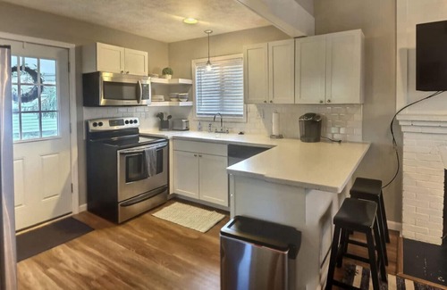 Huron House | Cozy Cottage: A Memory Making Place by Cedar Point