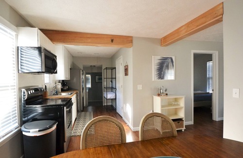 Huron House | Cozy Cottage at Rye Beach