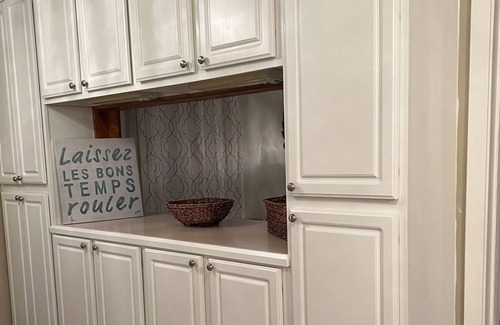 Houma Cottage | Cozy Cottage - Centrally Located