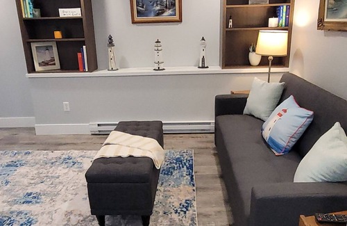 Timberlea House | Cozy Cottage Close to the City