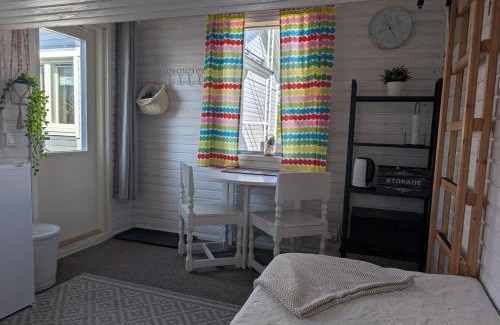 Rovaniemi Ski Chalet | Cozy Cottage - Free WIFI and Parking