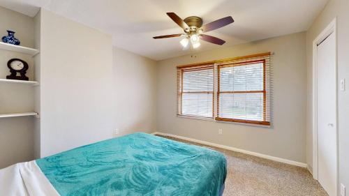 Des Moines House | Cozy Cottage Grove 2 king beds