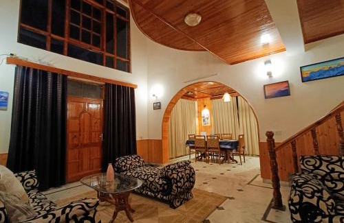 Manali Ski Chalet | Cozy cottage in Haripur Manali by Serene Homes