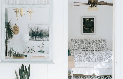 Gilbert Mills Cottage | Cozy cottage in Prince Edward County
