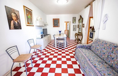 Lido delle Nazioni Villa | Cozy cottage with 3 bedrooms, climate, terrace, barbecue