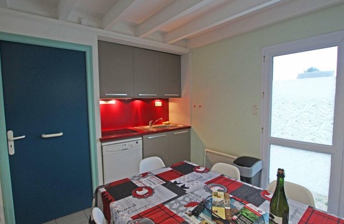 Siouville-Hague Cottage | Cozy Cottage Near Beach - 3BR/2BA, Pet Friendly, Surf & Hike Spot, WiFi, Parking