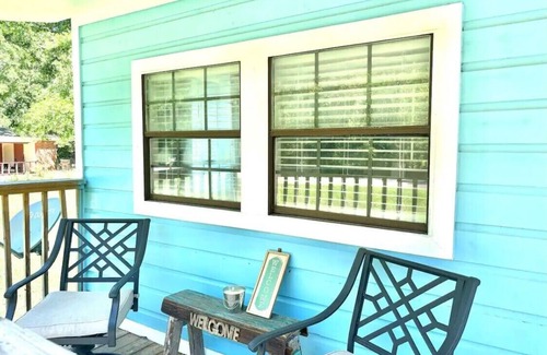 Theodore House | Cozy Cottage near Dauphin Island!