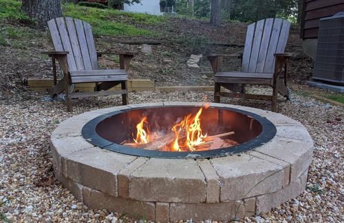 Gainesville Cottage | Cozy Cottage Near Lake Lanier