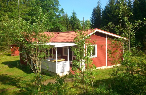 Hallaryd Cottage | Cozy cottage near the lake, including free Wi-Fi and own rowing boat