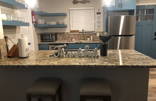 Leakey Cottage | Cozy Cottage on the Frio-unplug and recharge