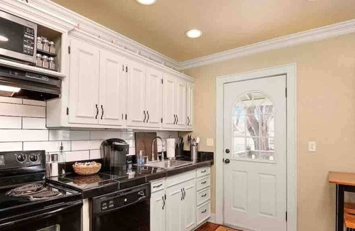 Fairway House | Cozy Cottage Quiet Neighborhood FencedYard!
