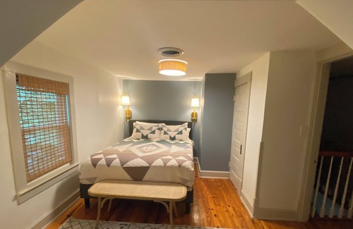 Athens House | Cozy Cottage, steps from uptown Athens and less than a mile from OU campus!