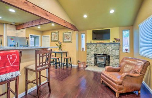 Mount Baldy House | Cozy Cottage with Grill - 5 Mi to Mt Baldy Resort!