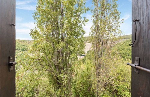 Assisi Cottage | Cozy Cottage With Pool in Assisi