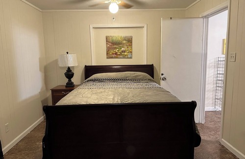 McComb Apartment | Cozy Country Cottage !