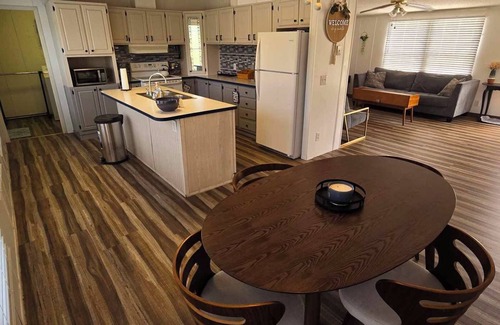 Harrah House | Cozy country home just outside the city! Enjoy a quiet getaway with the family.