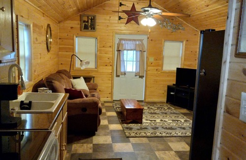 Beaver Ski Chalet | Cozy Country location
