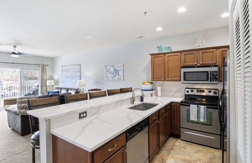 Camdenton Condo | Cozy Cove/Near Ozark Amphitheater