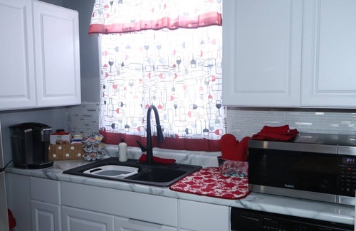 Detroit House | Cozy Coven