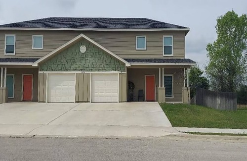 Killeen House | Cozy Cul de Sac